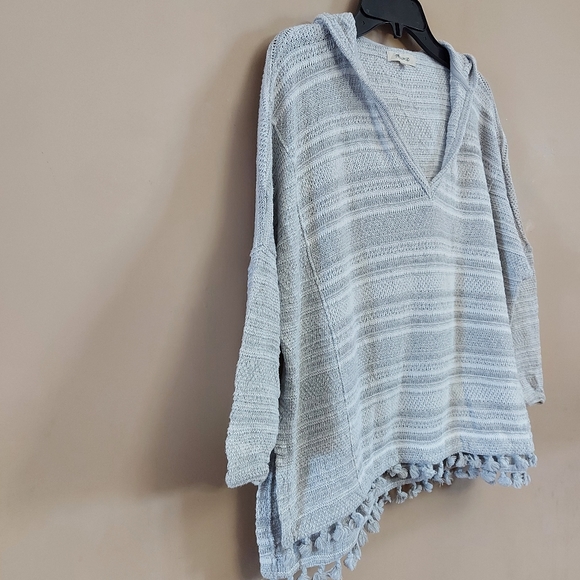 Madewell Short-Sleeve Fringe Hoodie - Picture 5 of 8